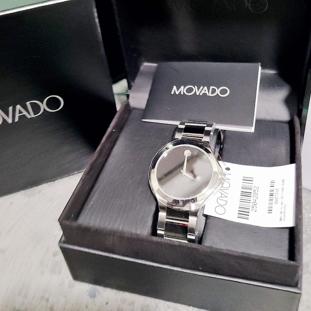 Movado Mens Watch. - Picture 4 of 5